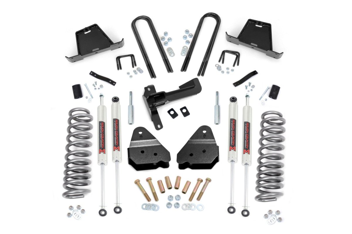 Ford F-350 Super Duty Suspension Lift Kit - Rough Country - 4.5 Inch Lift Kit | M1 - '05-'07